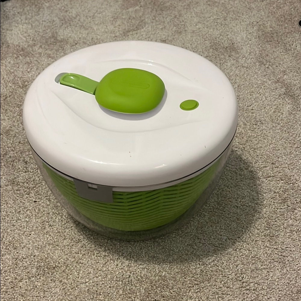 Farberware White and Green Salad Spinner